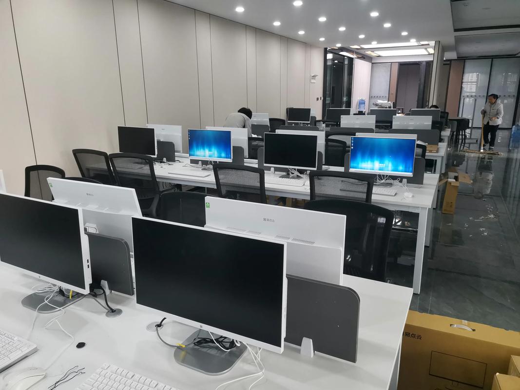 全天候上门服务，打造无缝家庭网络——网线更换、WiFi覆盖与组网一站式解决方案